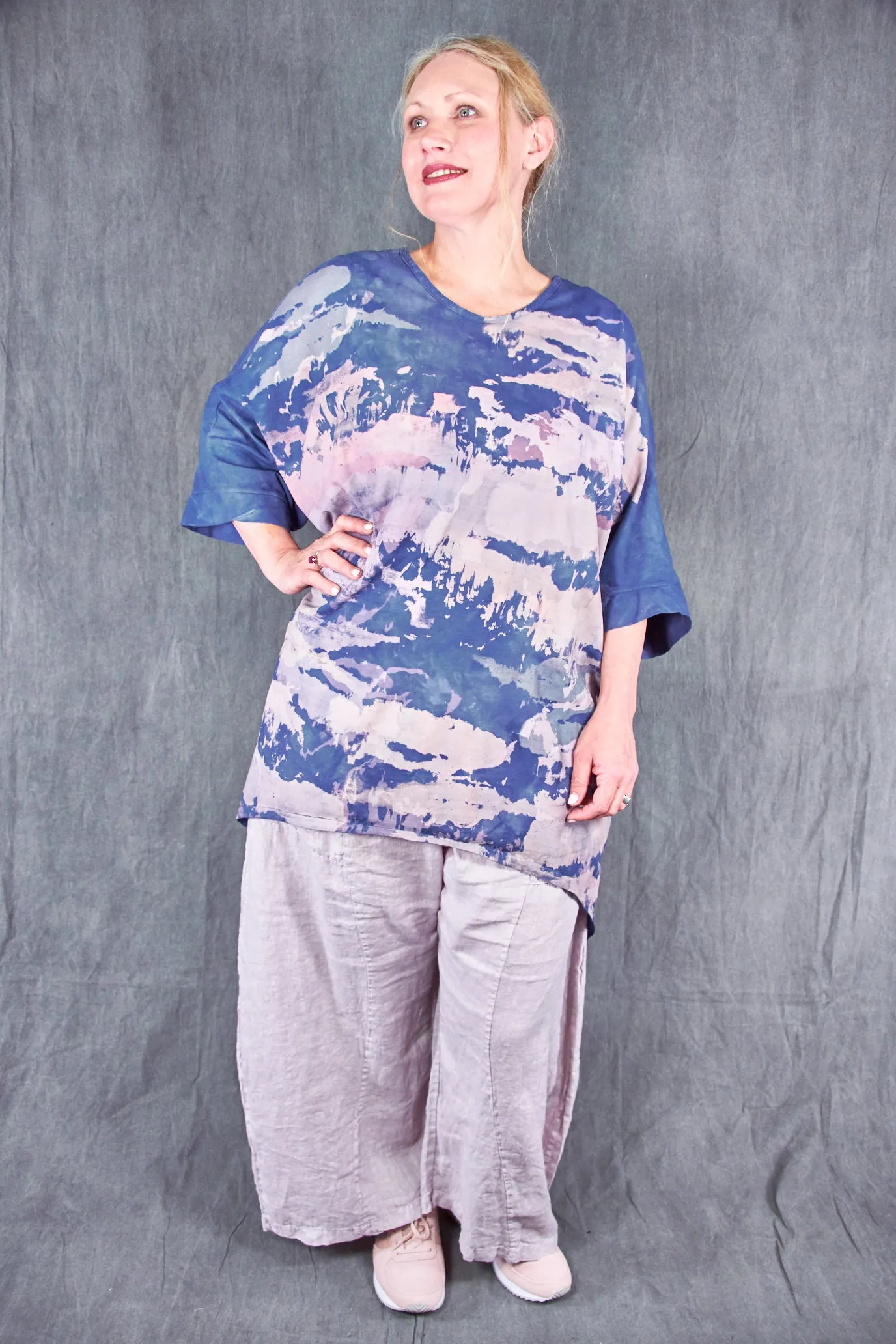 1566HD Drawcord Tunic-Mountain Sunset-P