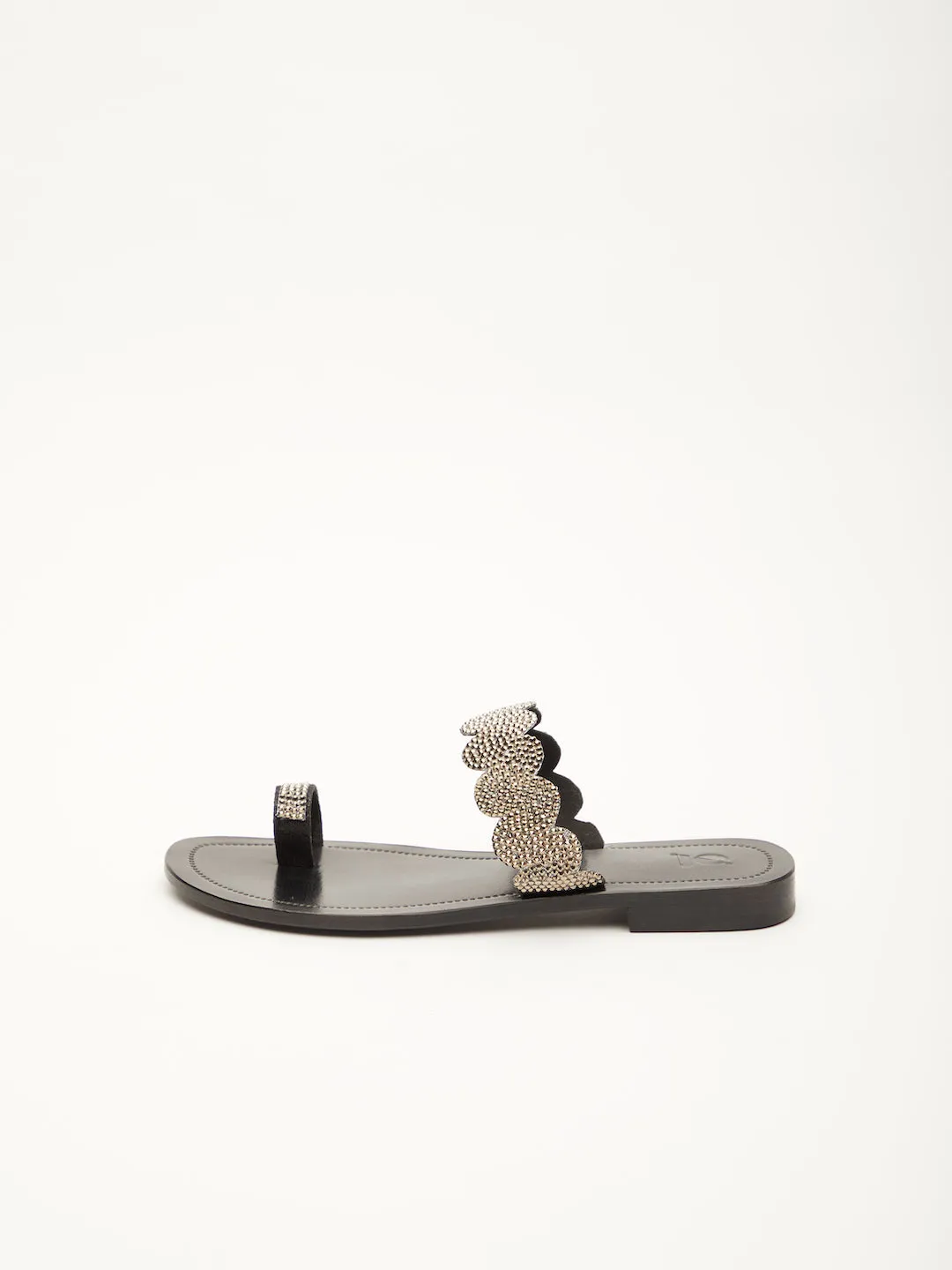 AHEAD OF THE CURVE FLATS