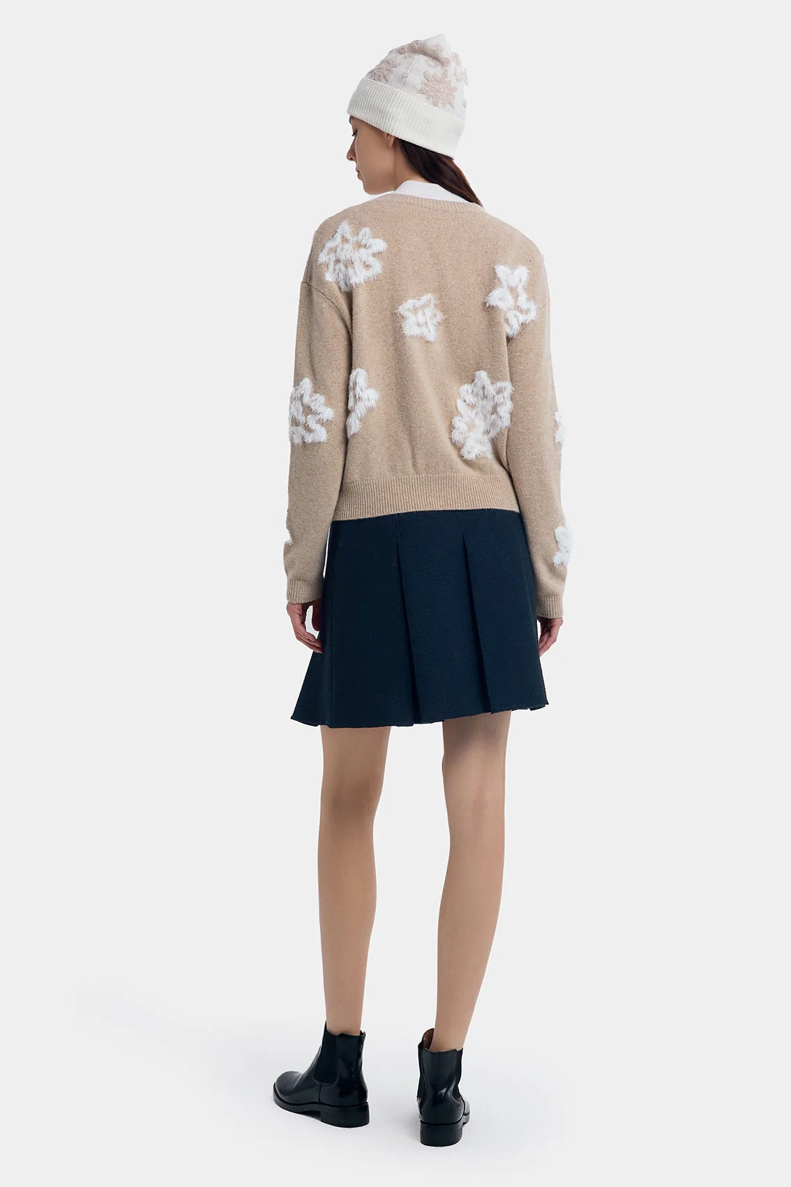 ALPINE FLORA KNITWEAR