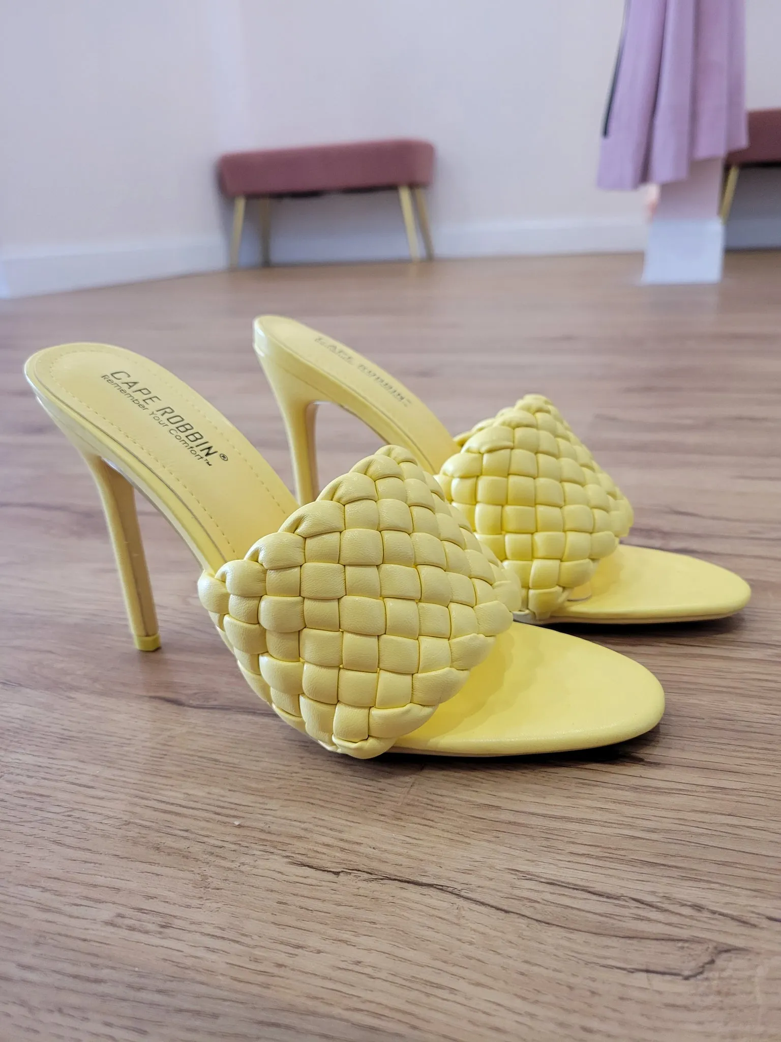 Anson Heel - Yellow
