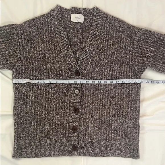 Aritiza wilfred 100% wool cardigan