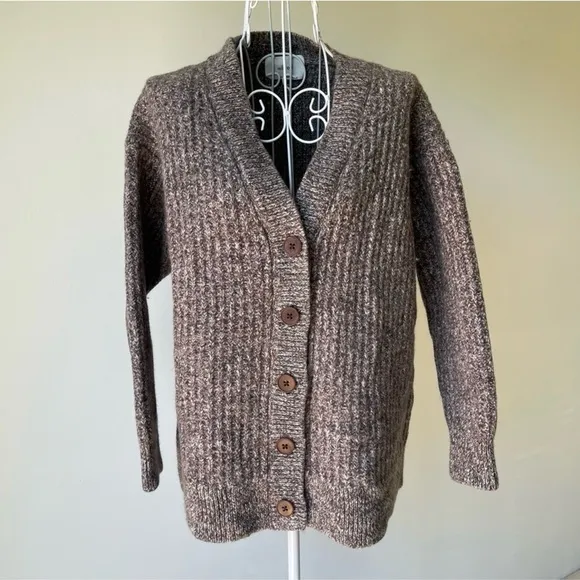 Aritiza wilfred 100% wool cardigan