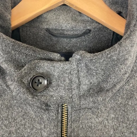 BANANA REPUBLIC Gray Wool Car Coat Medium 4 Pocket Zip-Up Winter Pea Coat