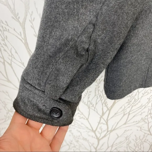 BANANA REPUBLIC Gray Wool Car Coat Medium 4 Pocket Zip-Up Winter Pea Coat