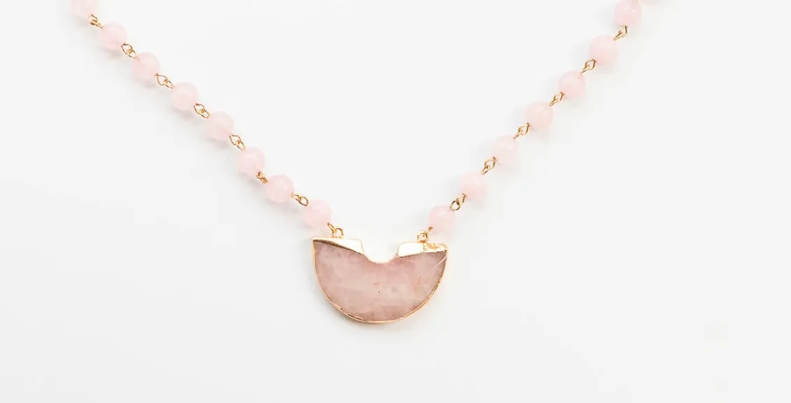 Boho & Mala Natural Tribal Short Rose Quartz Stone Necklace TN100119