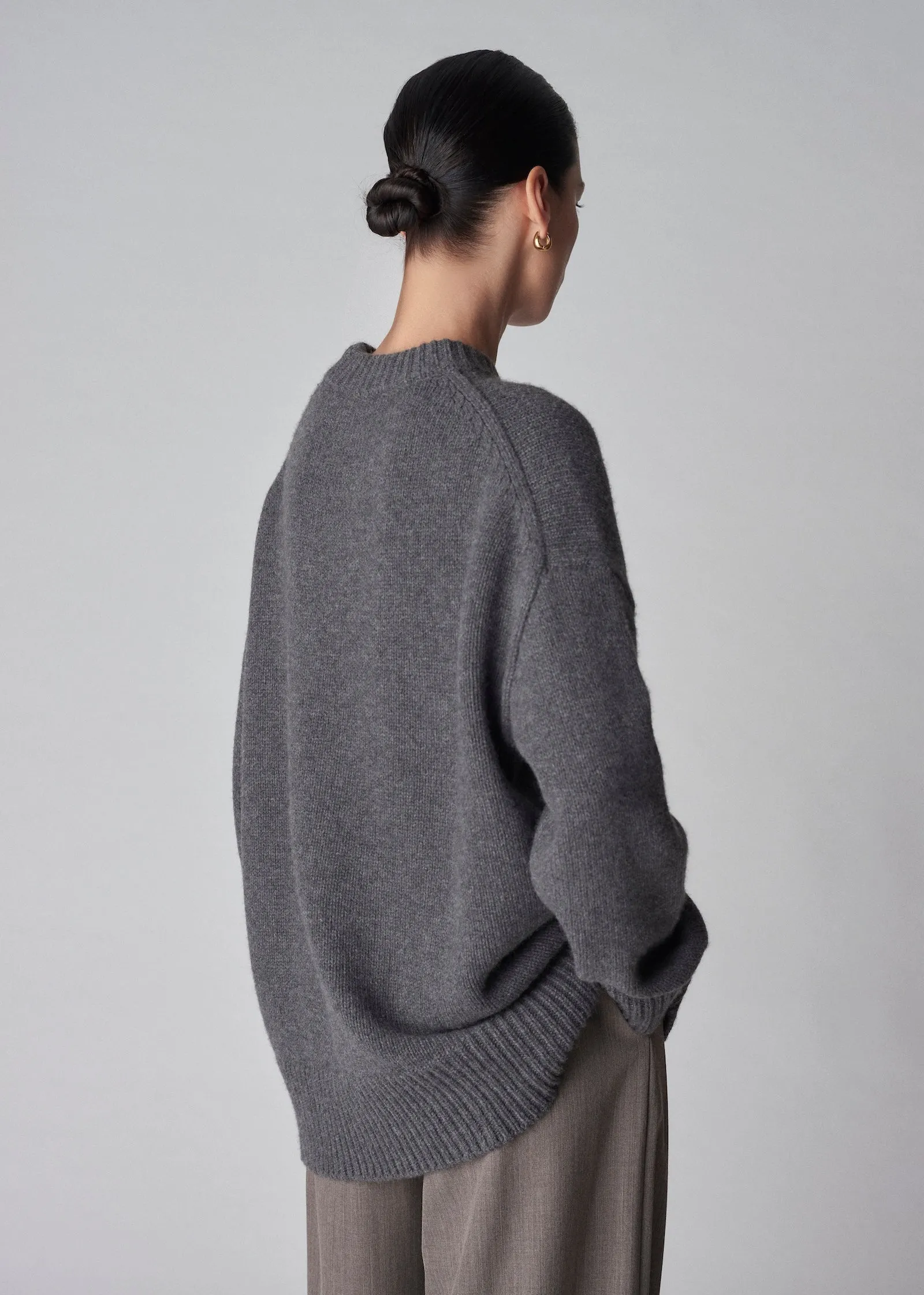Boyfriend Crew Neck in Wool Cashmere - Grey