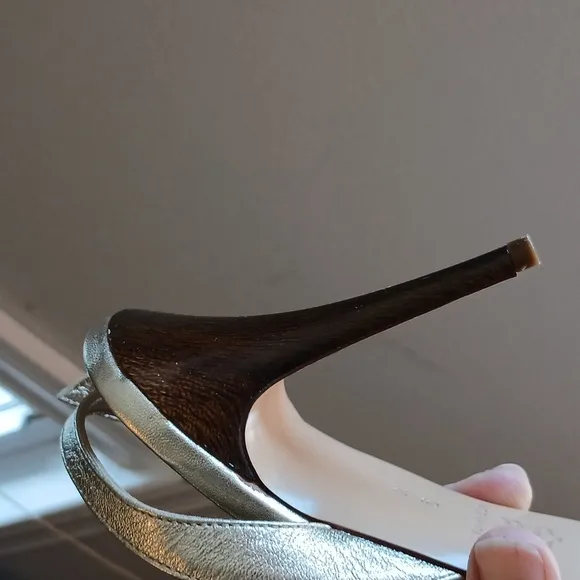 Claudia Ciuti Metallic Heels