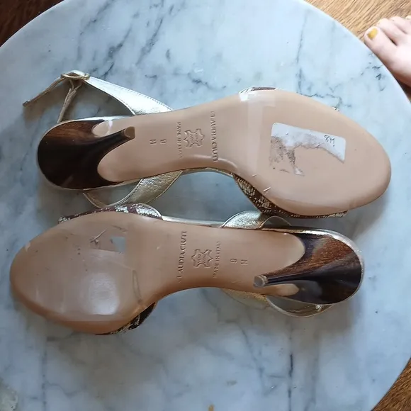 Claudia Ciuti Metallic Heels