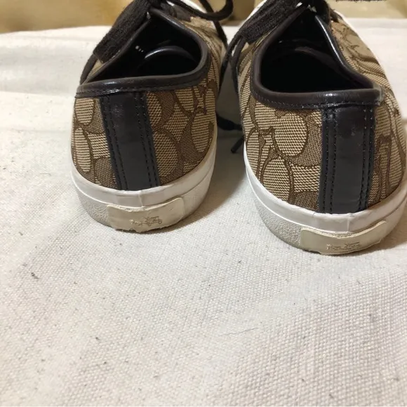 Coach Signature Empire Outline Sneakers
