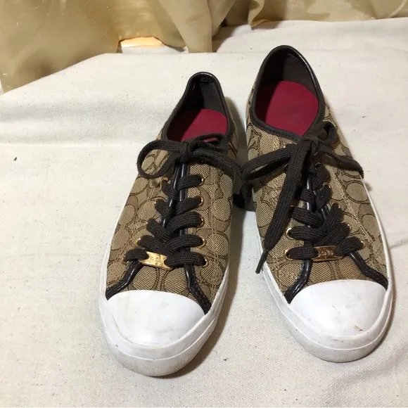 Coach Signature Empire Outline Sneakers