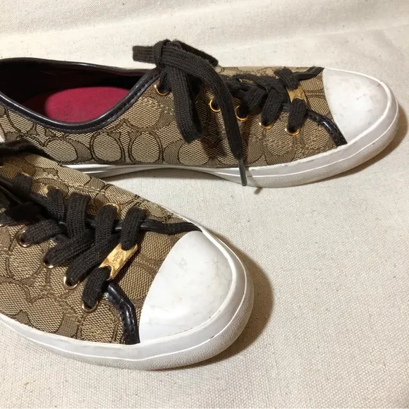 Coach Signature Empire Outline Sneakers