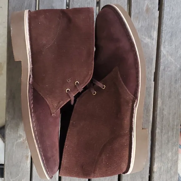 Collection by Clarks Desert Chukka Suede Men's Dark Brown Boots - Size 10
