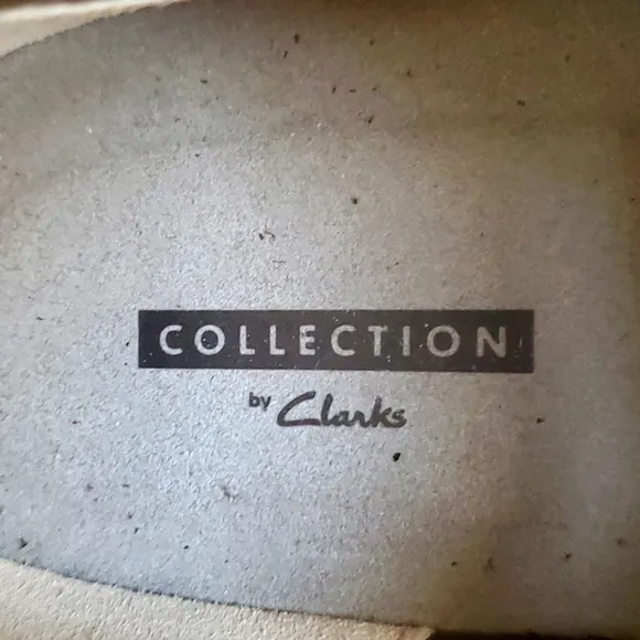 Collection by Clarks Desert Chukka Suede Men's Dark Brown Boots - Size 10