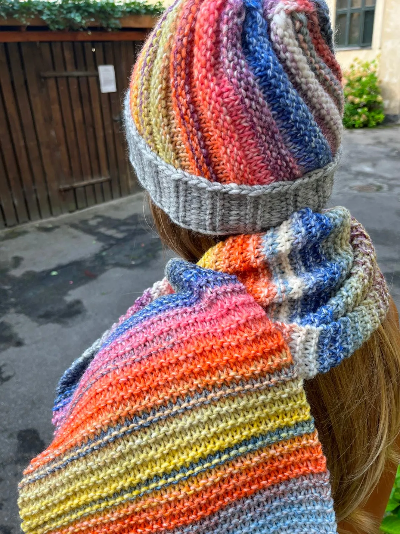 Daisy Beanie