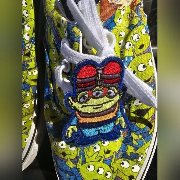 Disney Van's Pixar Toy Story Child Size Sneakers Size 4