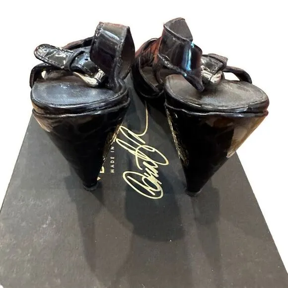 Donald Pliner classic black sling crocro back heels