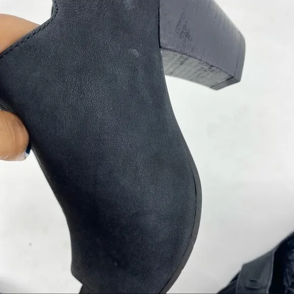 Eileen Fisher The Cone heels size 7 1/2