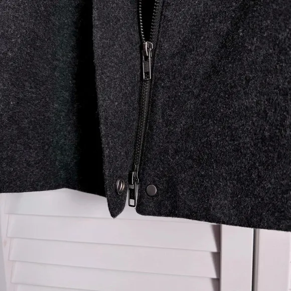 Eileen Fisher Women’s Wool Charcoal Jacket Sweater Ribbed Sleeves Size Small