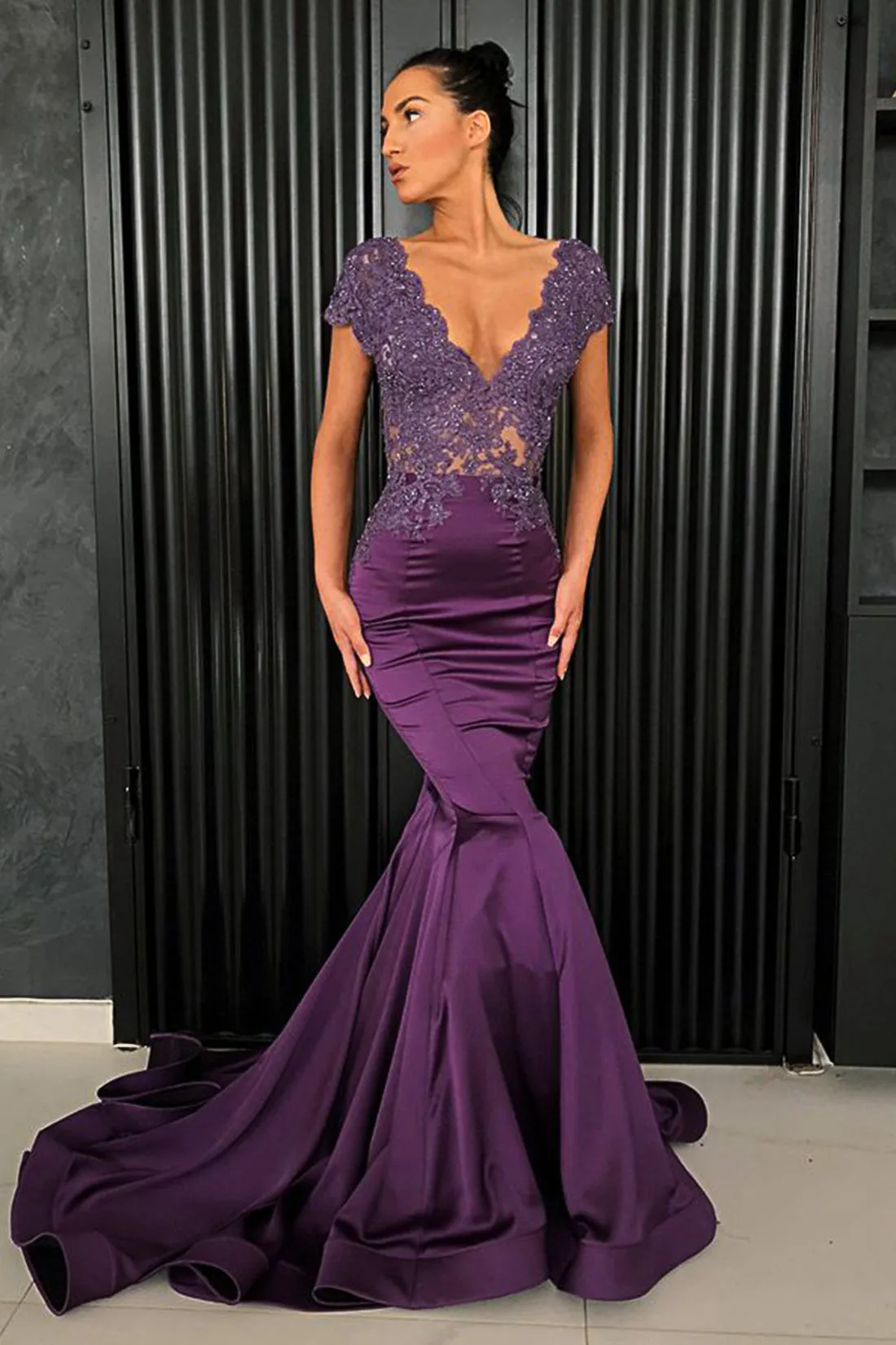 Elegant Purple Satin Cap Sleeves V Neck Long Lace Mermaid Formal Prom Dress Evening Dress OHC427