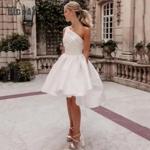 Elegant Short Wedding Dresses One Shoulder Open Back Pleat Satin