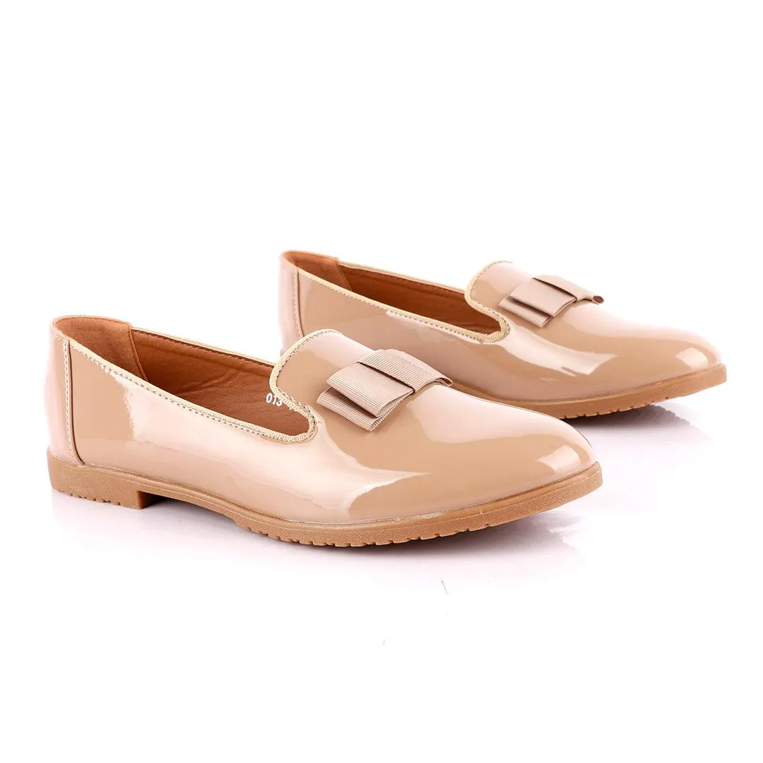 Geerte Corporate Wetlips Cover Nude Flat Shoe