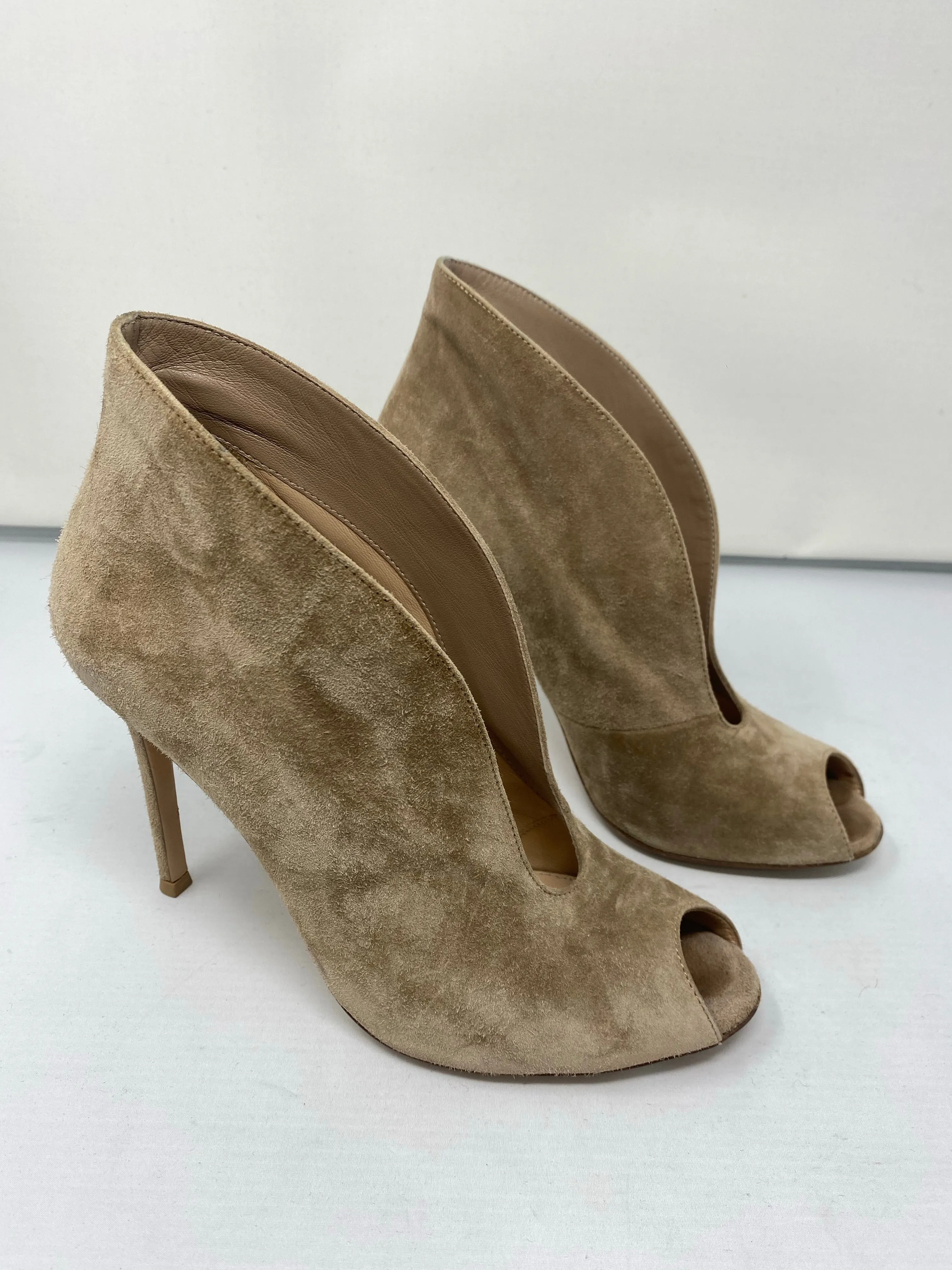 Gianvito Rossi Tan Suede U Peep Toe Bootie