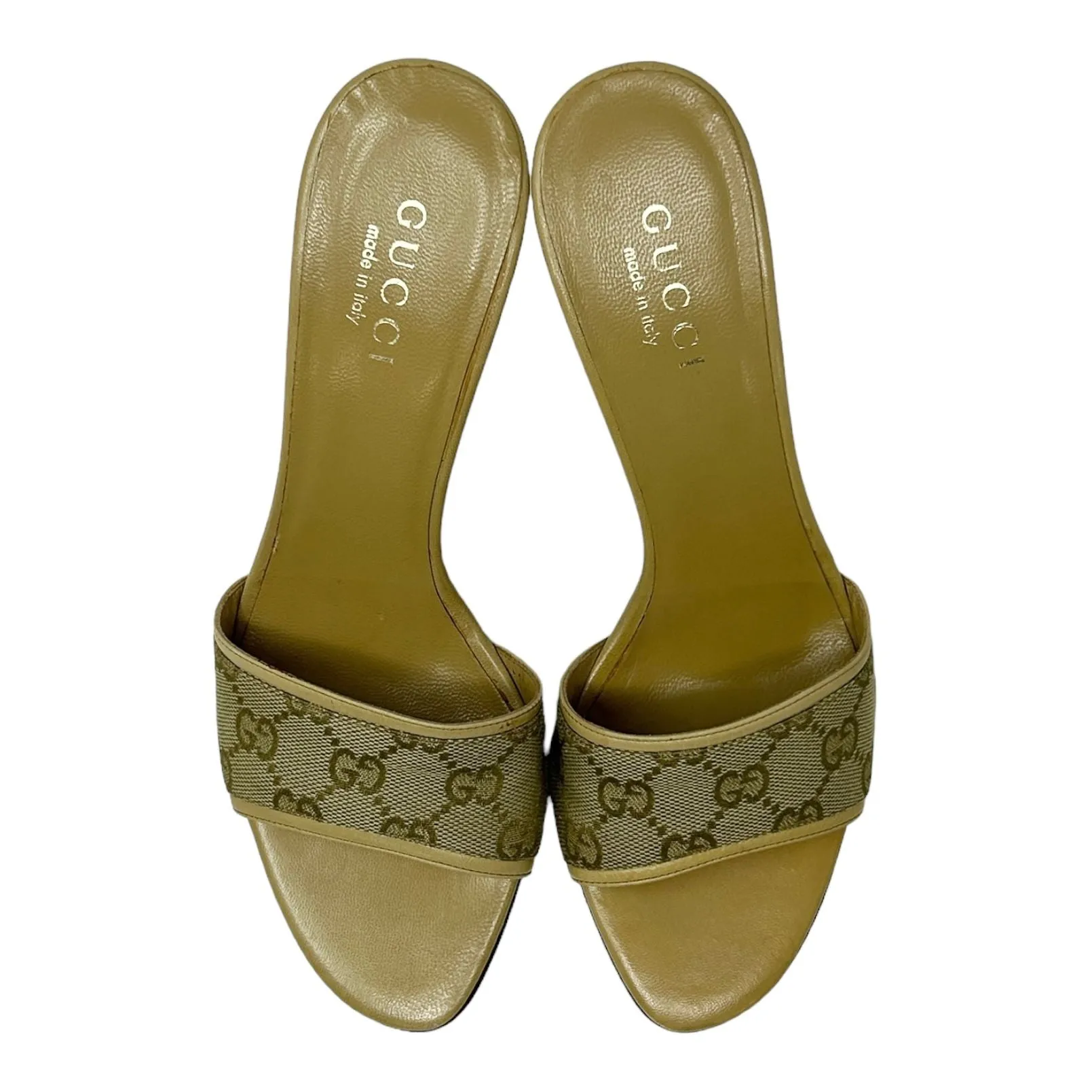Gucci Tan Logo Heels