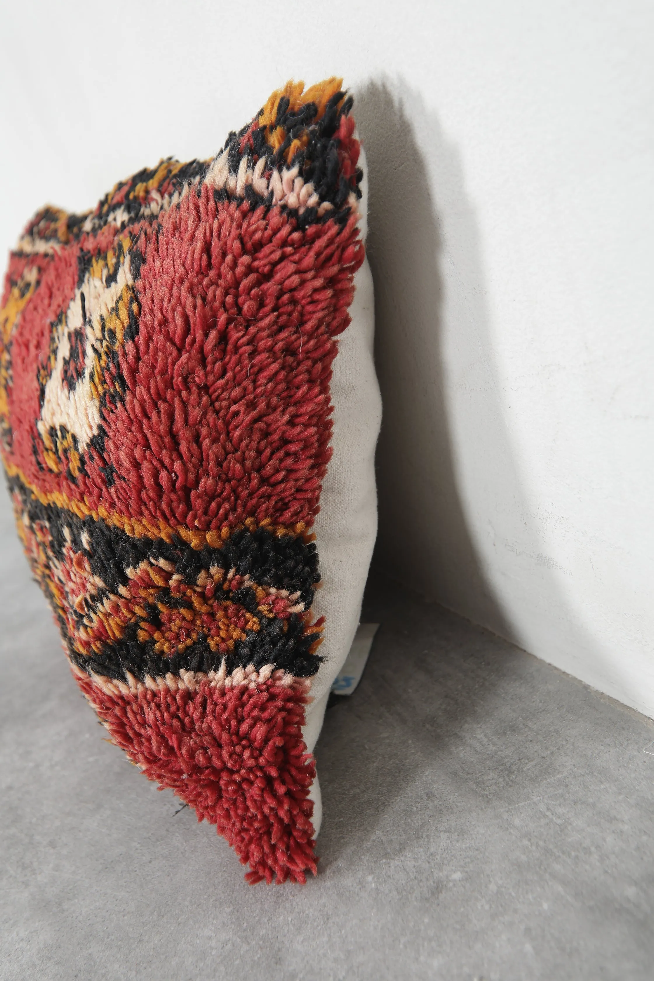 Handwoven Moroccan Wool Pillow with Bold Floral Patterns - 16.5 x 23.6 Inches