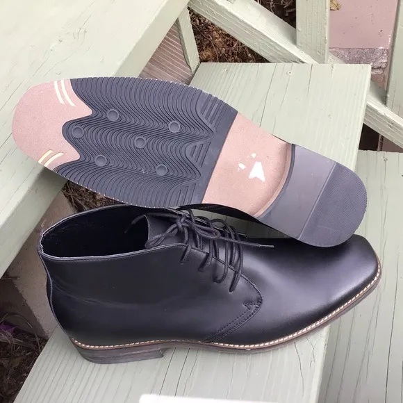 Internacional Concepts Men Boots