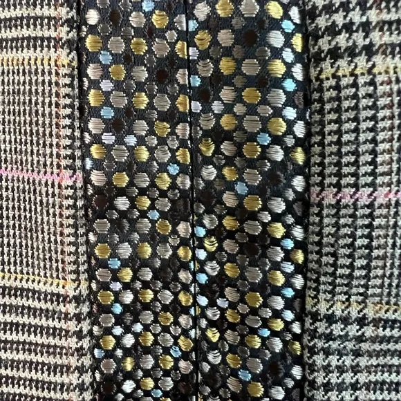 Karen Millen Houndstooth pencil skirt with bronze hardware