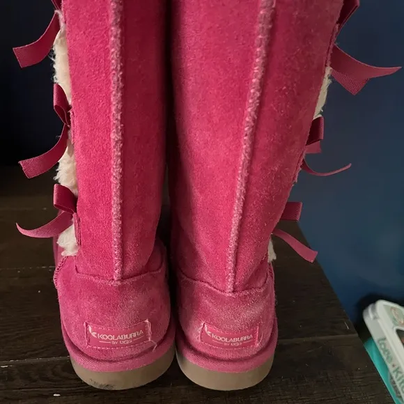 Koolaburra by UGG pink boots big girl size 3. Used but still ok condition.