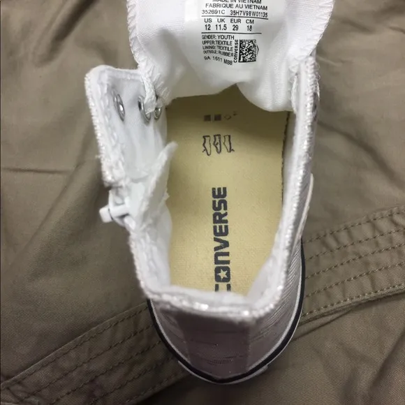 Last one! Authentic White converse all star chuck Taylor