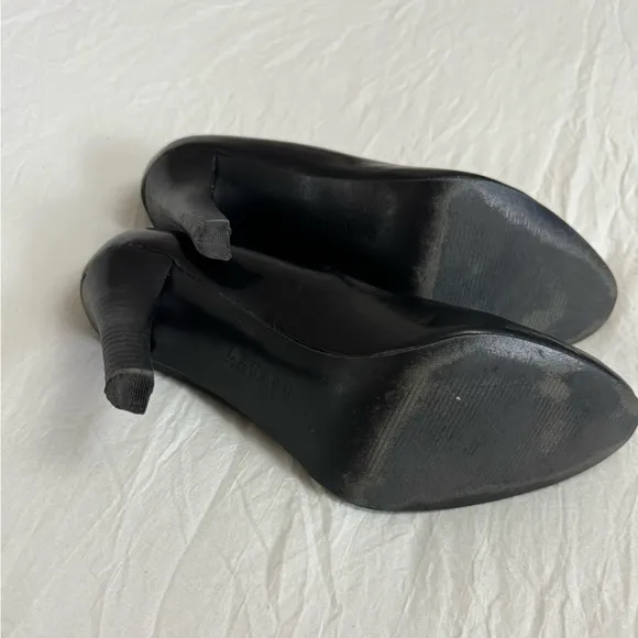 Lauren Ralph Lauren Black Leather Almond Toe Heels Size 8 Classic Designer Retro