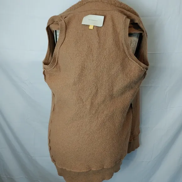 Leifsdottir at Anthropologie Camel Color Cozy Alpaca 2 Pocket Sweater Vest Sz M