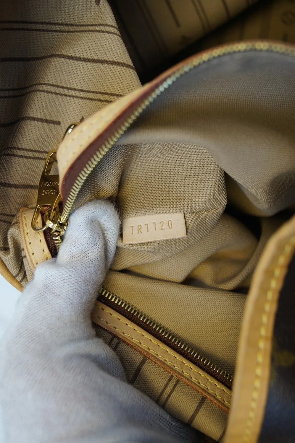 LOUIS VUITTON Delightful PM Monogram Hobo Shoulder Bag
