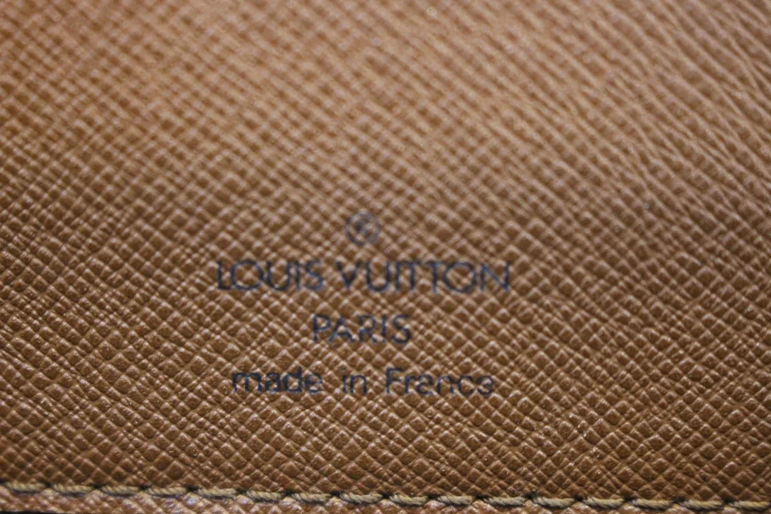 LOUIS VUITTON Monogram Saint Cloud MM Shoulder Bag