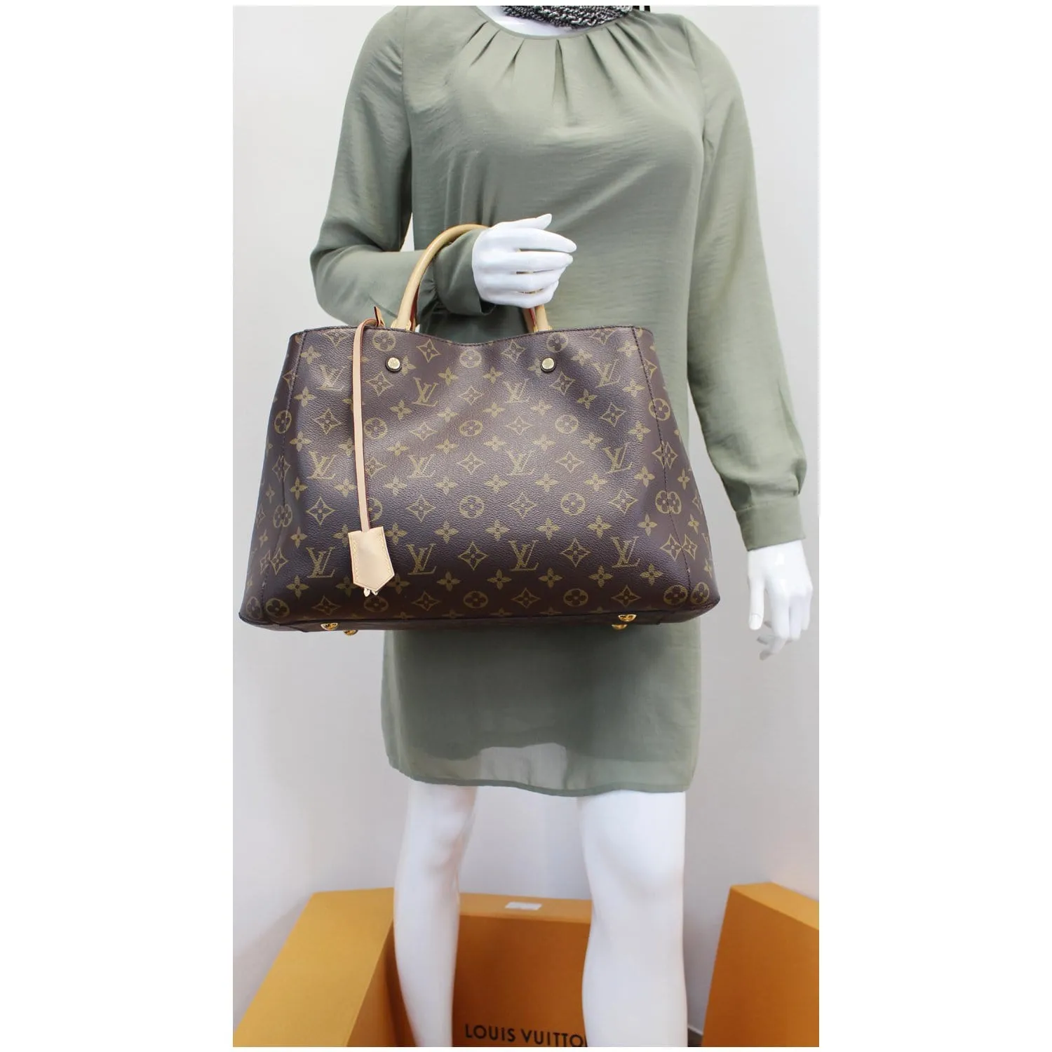 LOUIS VUITTON Montaigne GM Monogram Canvas Shoulder Bag Brown