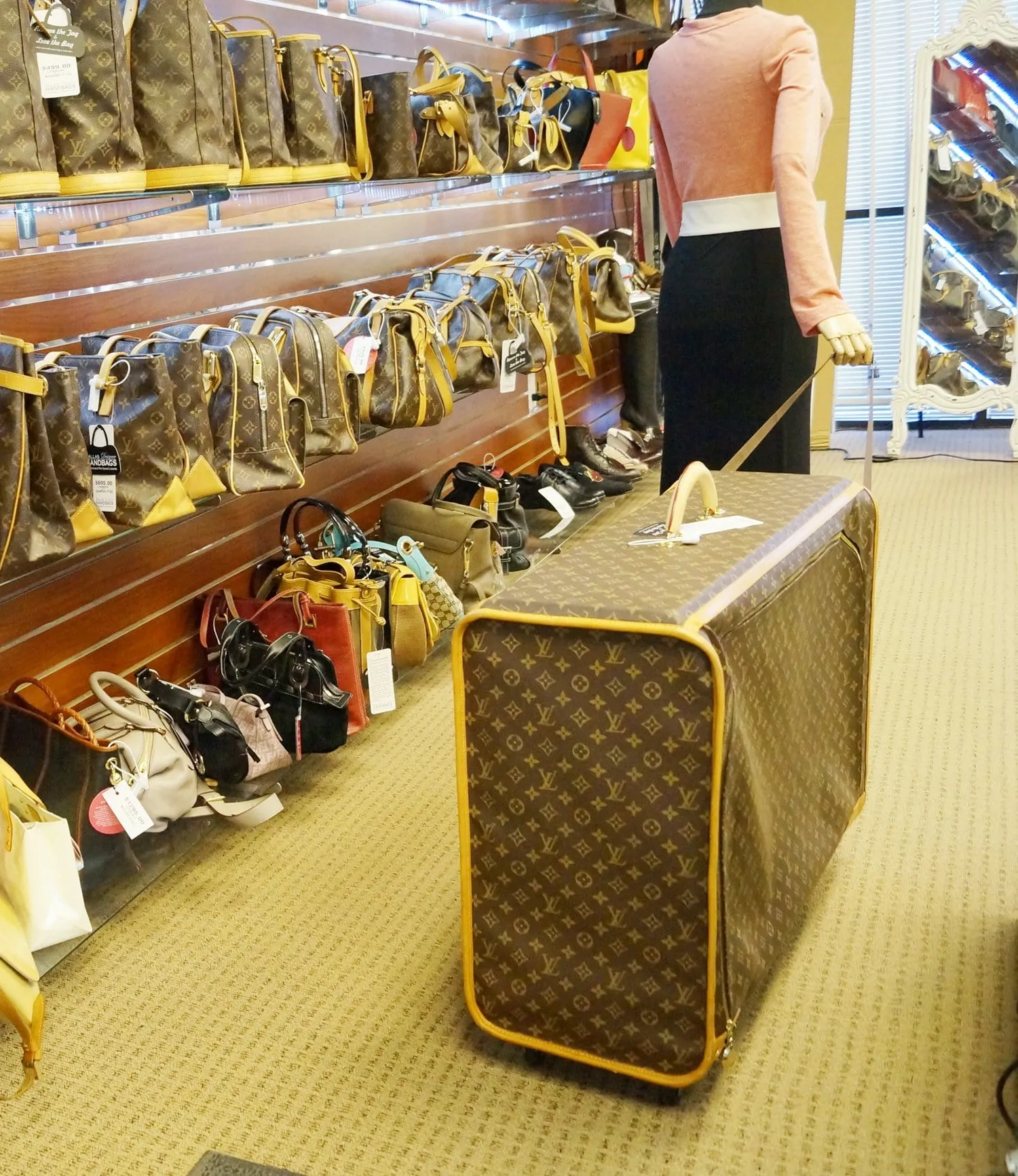 LOUIS VUITTON Pullman 80 Monogram XLarge Softside Suitcase