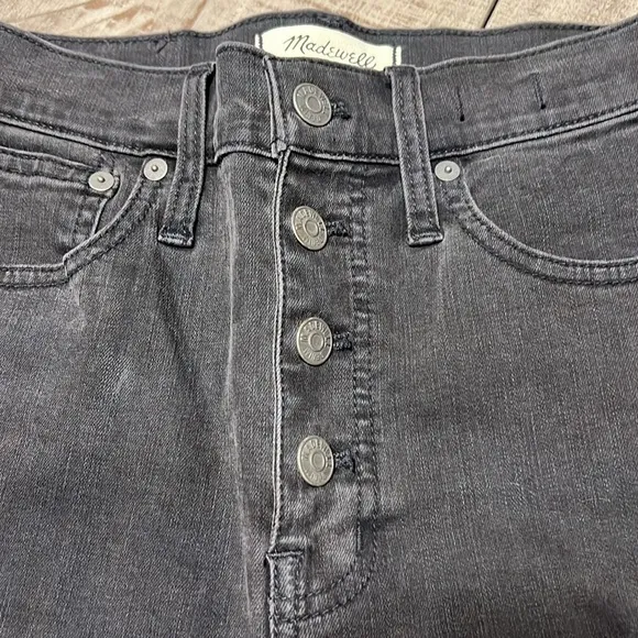 Madewell Cali Demi-Boot Jeans in Bellspring Wash: Button-Front Edition like new!