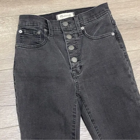Madewell Cali Demi-Boot Jeans in Bellspring Wash: Button-Front Edition Size 23.