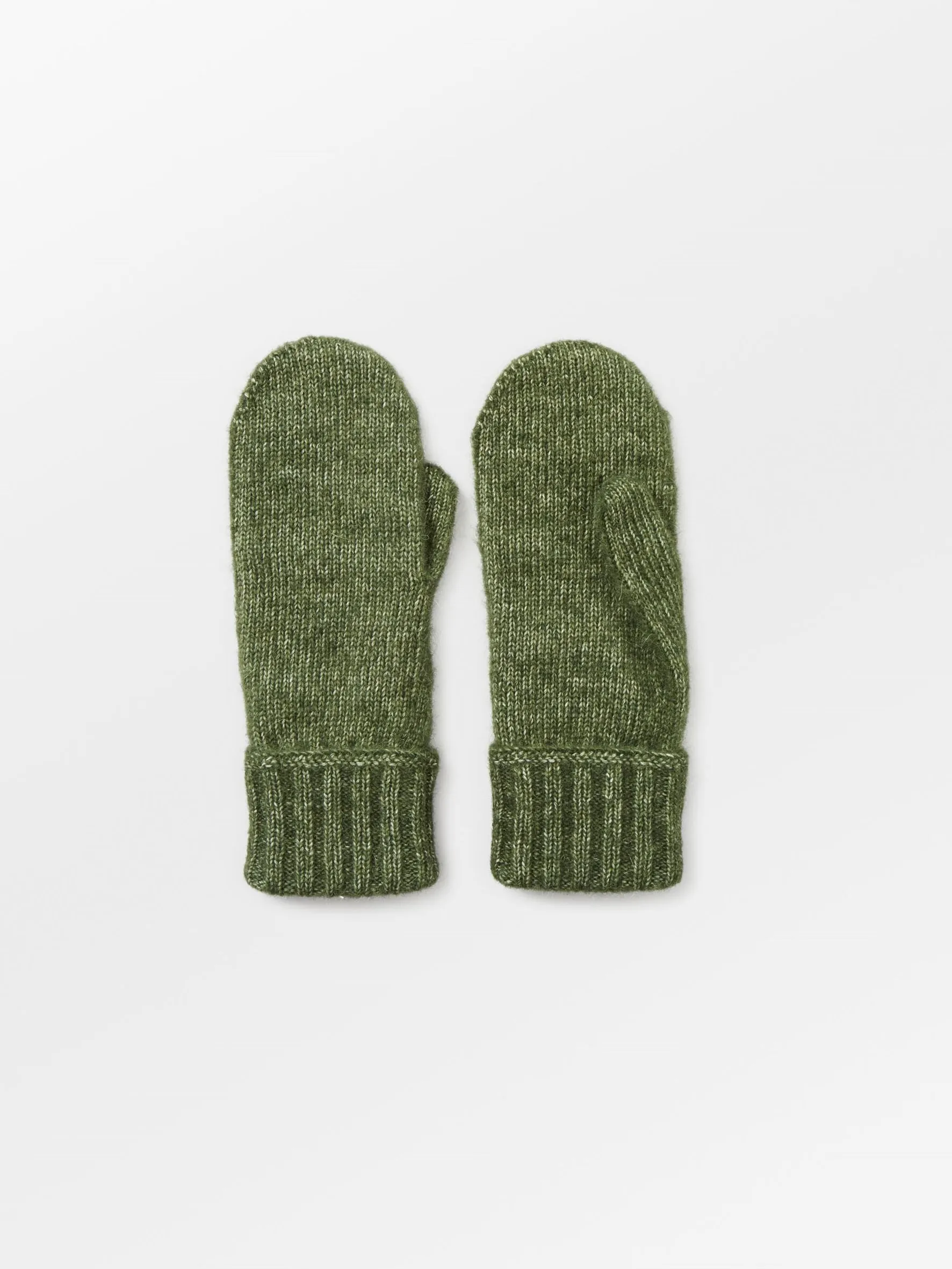Max Mittens