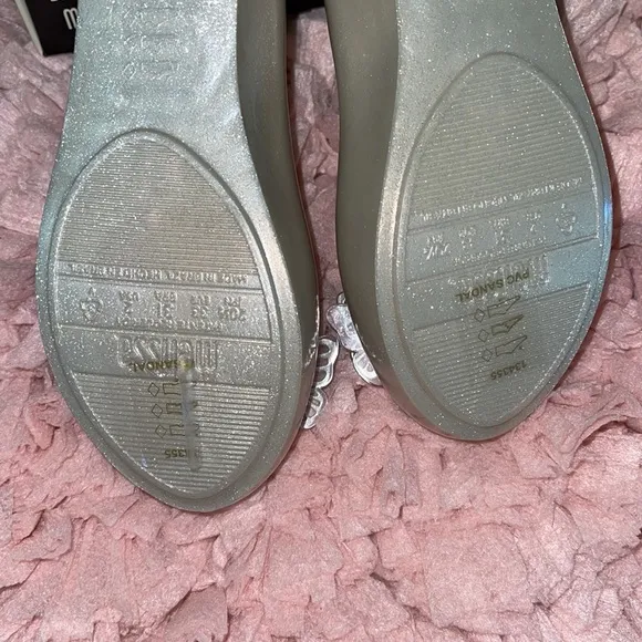 Melissa silver butterfly flats nwt