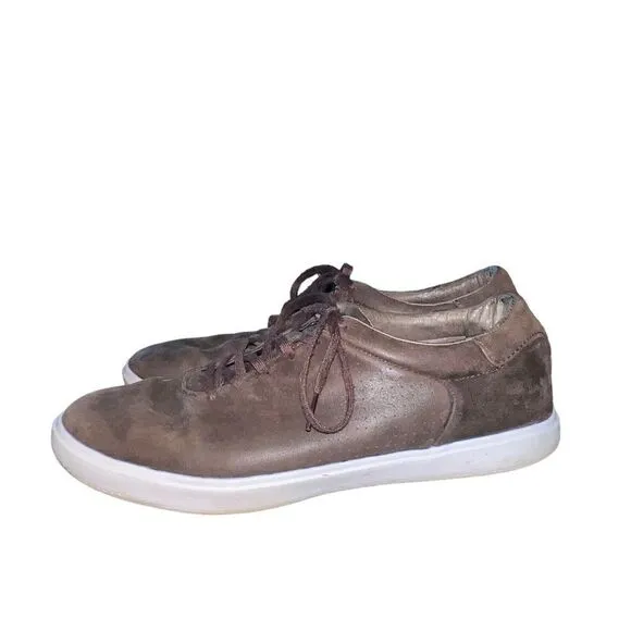 MEN'S CUATER BY Travis Mathew PHENOM LEATHER brown men’s size 10.5