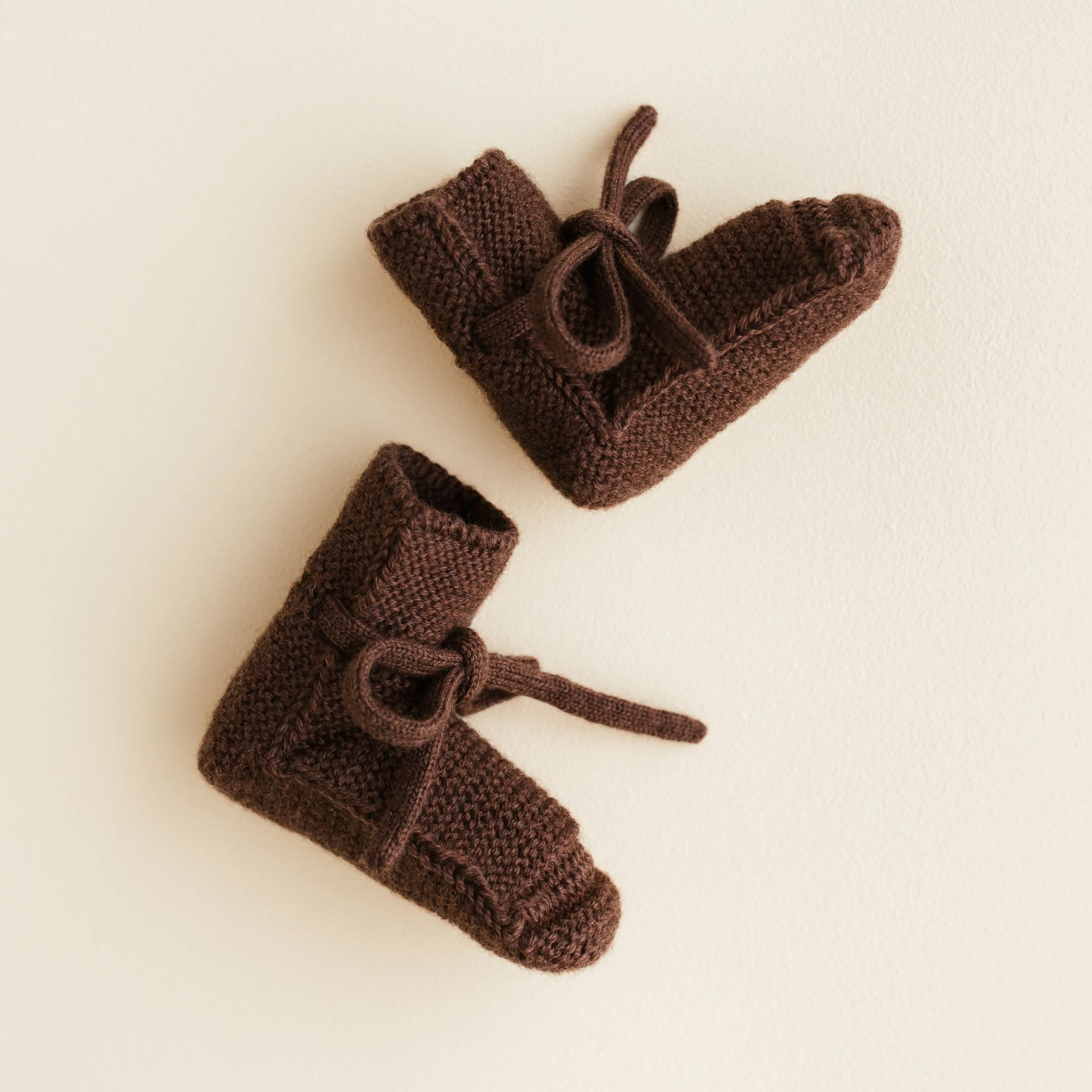 Merino Wool Baby Booties (Dark Brown)