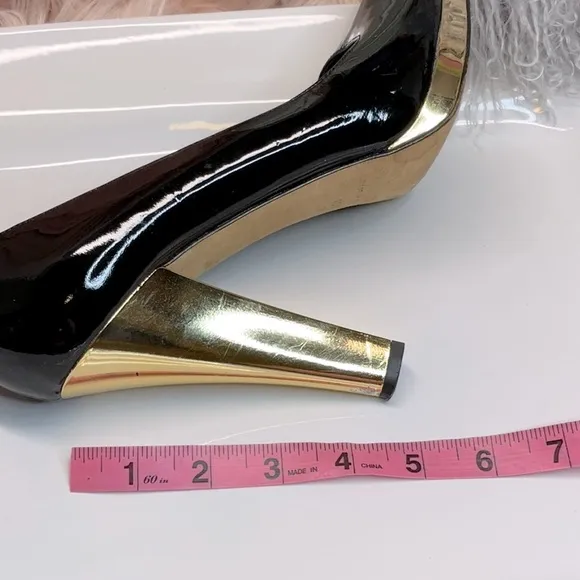 MICHAEL KORRS HEELS