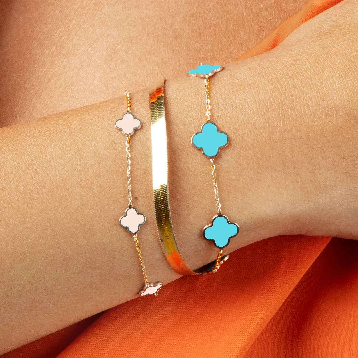 Mini Pink Pearl Clover Bracelet