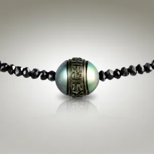 Moana Chic - Black Spinel Choker