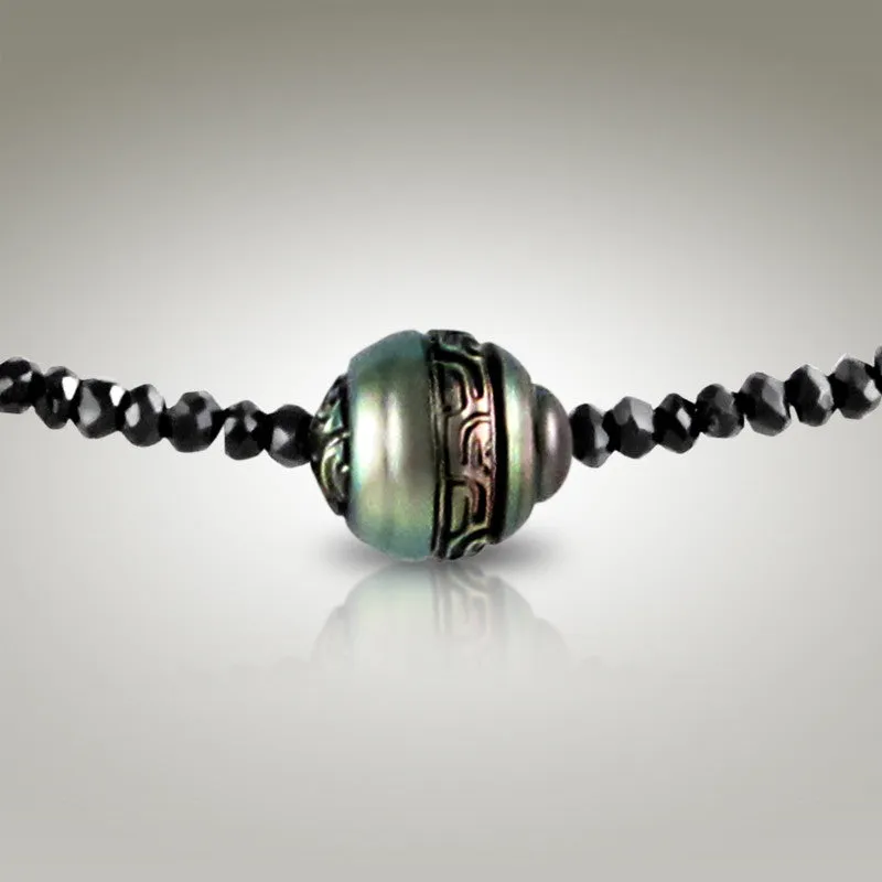Moana Chic - Black Spinel Choker