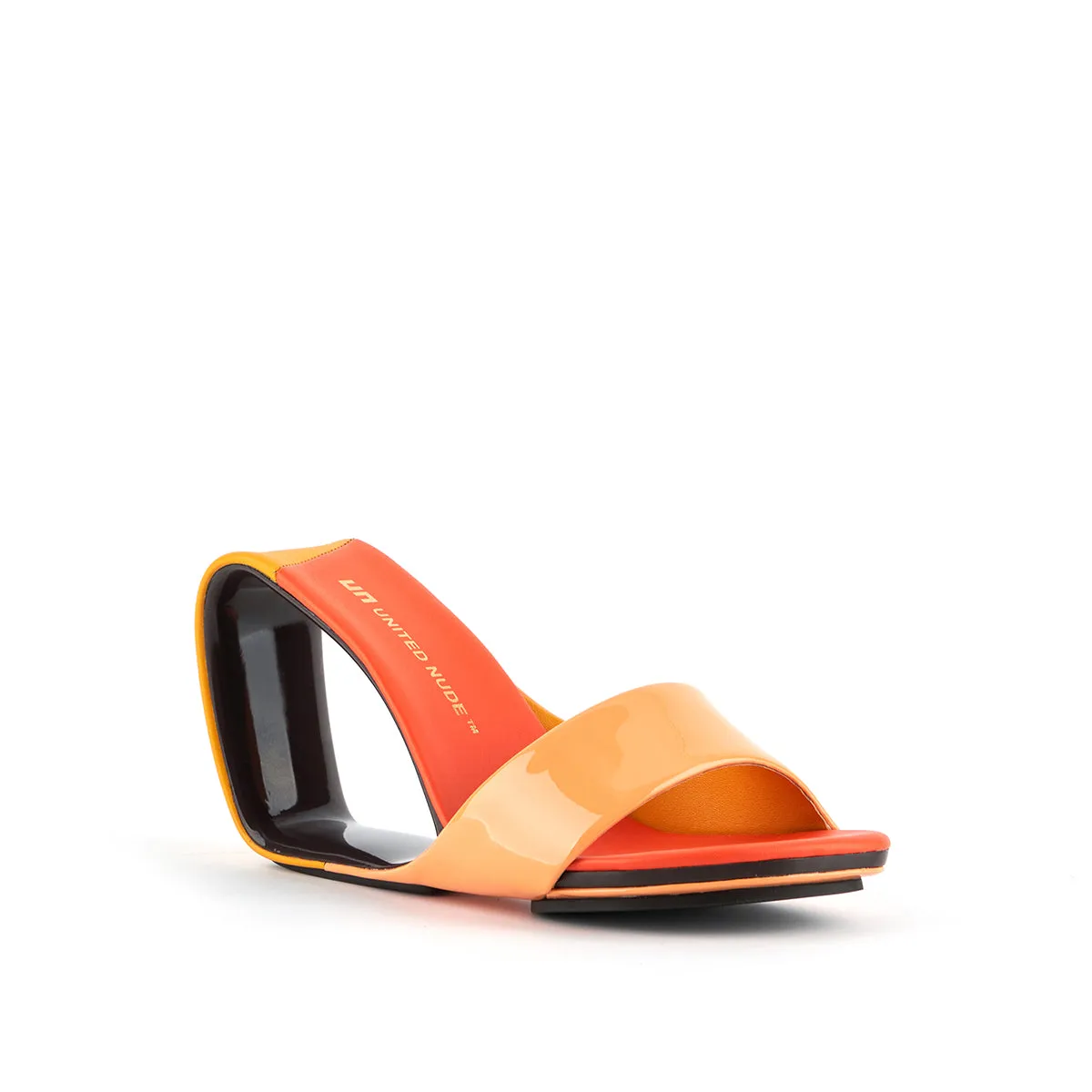 MOBIUS HI SLIPPER