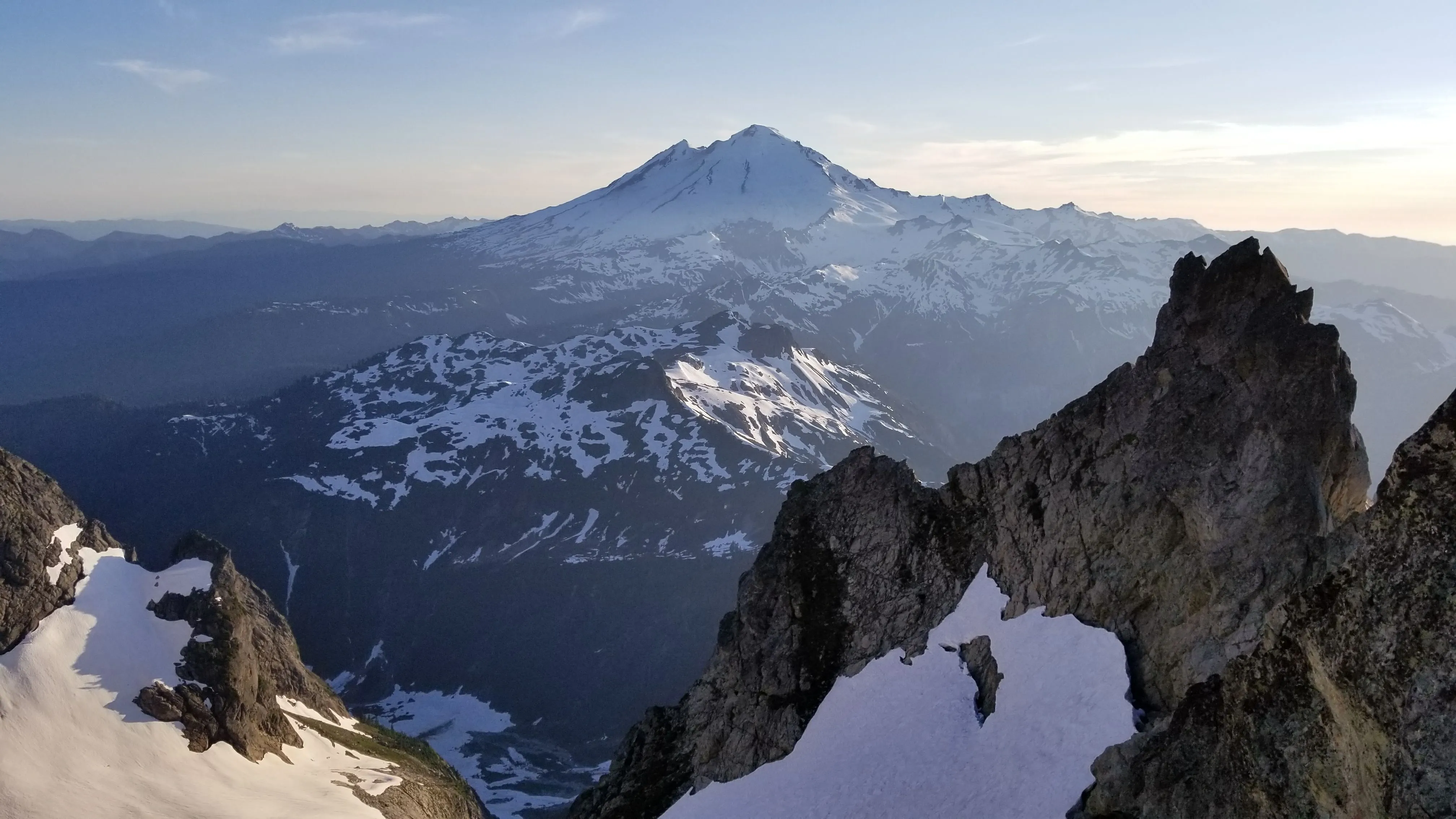 Mt Shuksan Fisher Chimneys